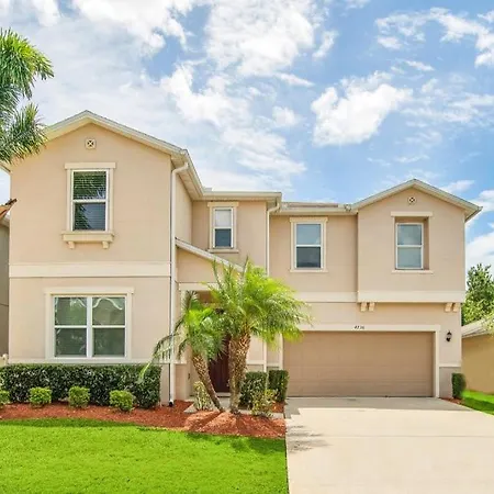 4736 Family Home Near Disney Sea World